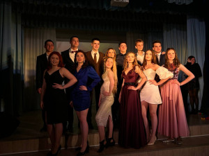 photo 5271673023121967543 y